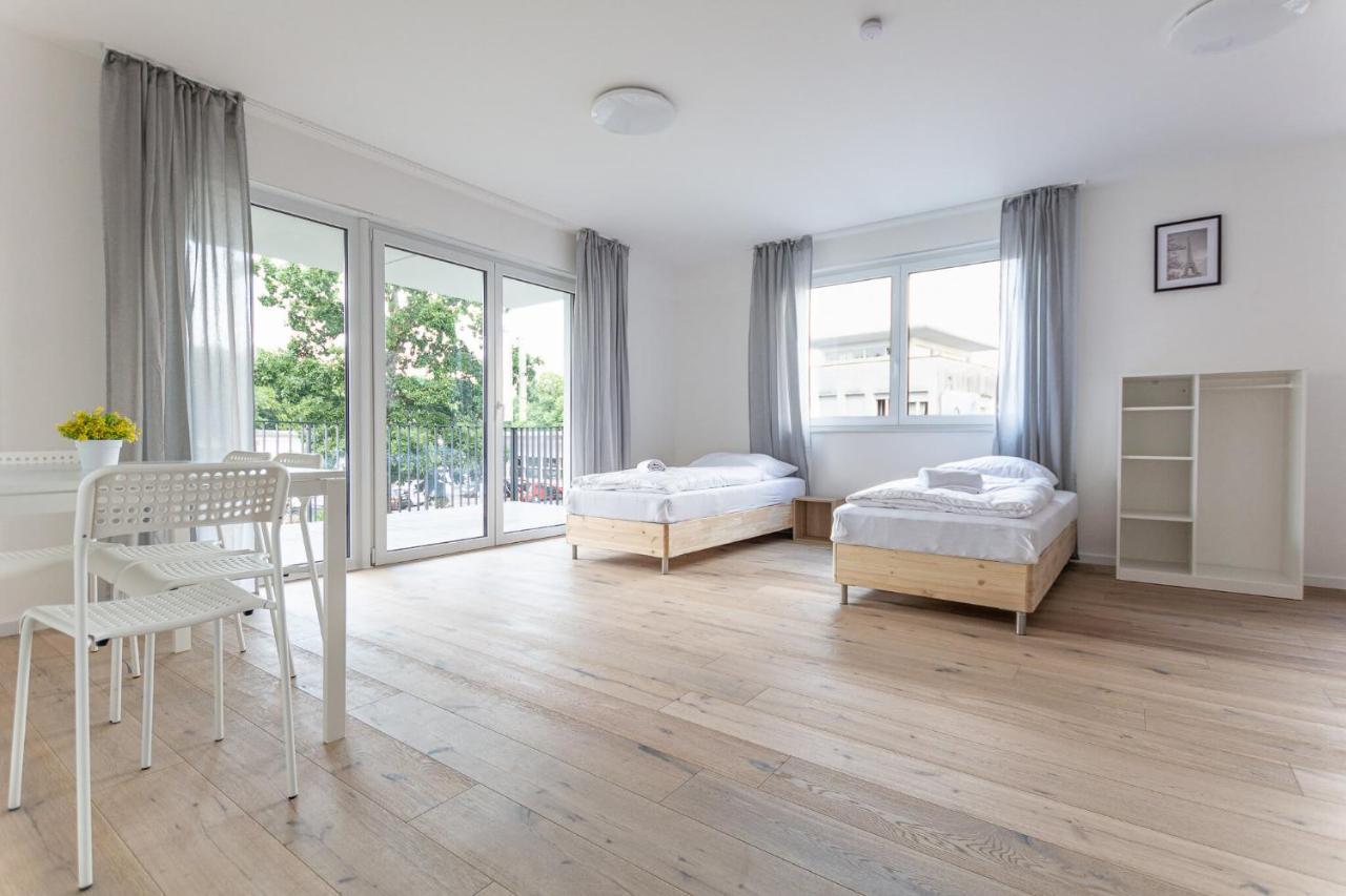 T&K Apartments - Bergisch Gladbach - 3 Comfortable Apartments - 18 Min To Fair Messe Cologne المظهر الخارجي الصورة