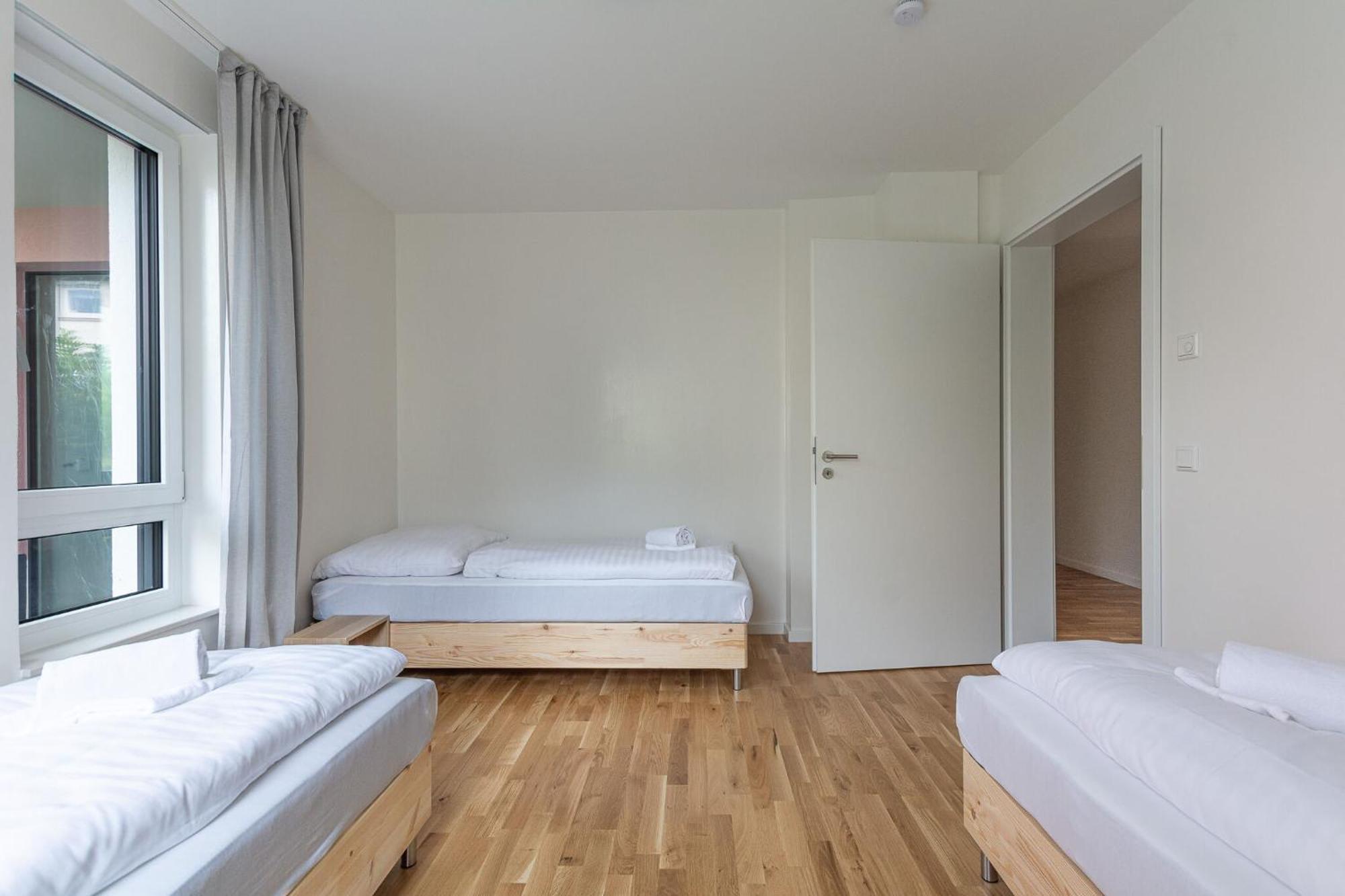 T&K Apartments - Bergisch Gladbach - 3 Comfortable Apartments - 18 Min To Fair Messe Cologne المظهر الخارجي الصورة